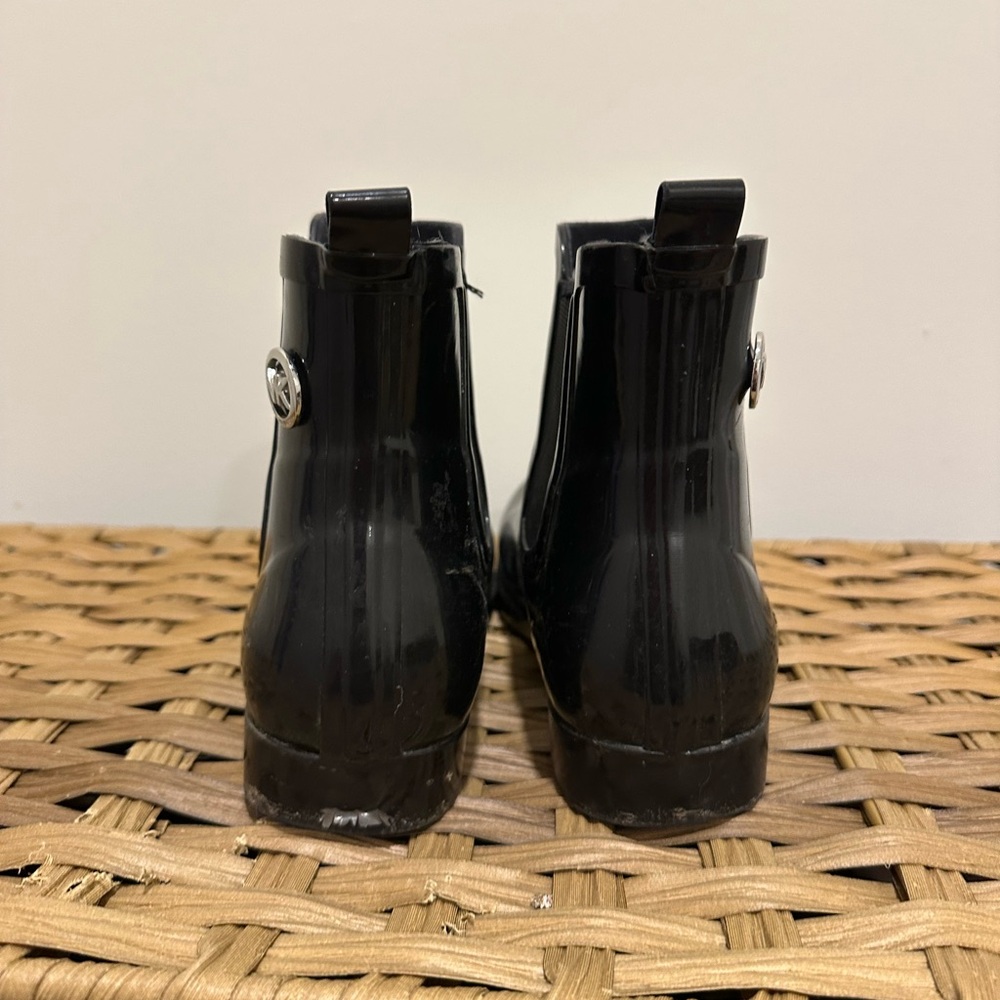 MICHAEL Michael Kors Black Glossy Chelsea Rain Boots - Picture 3 of 3